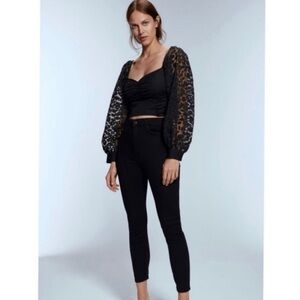 NWT ZARA Animal Print Crop Top Long Sleeve Color Black